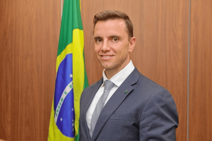 Photo of Marcel Moreira, Deputy Secretary of the Ministry of Agriculture